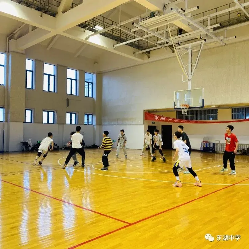 篮球训练一周计划怎么安排表_0